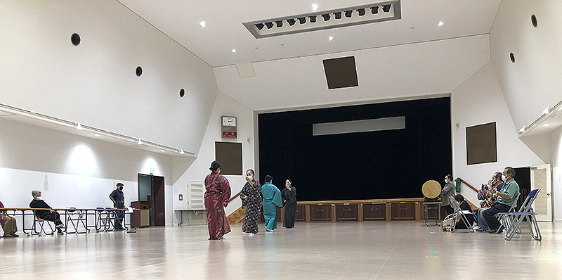 リハーサルの様子・第41回宜野湾市文化祭琉球古典芸能