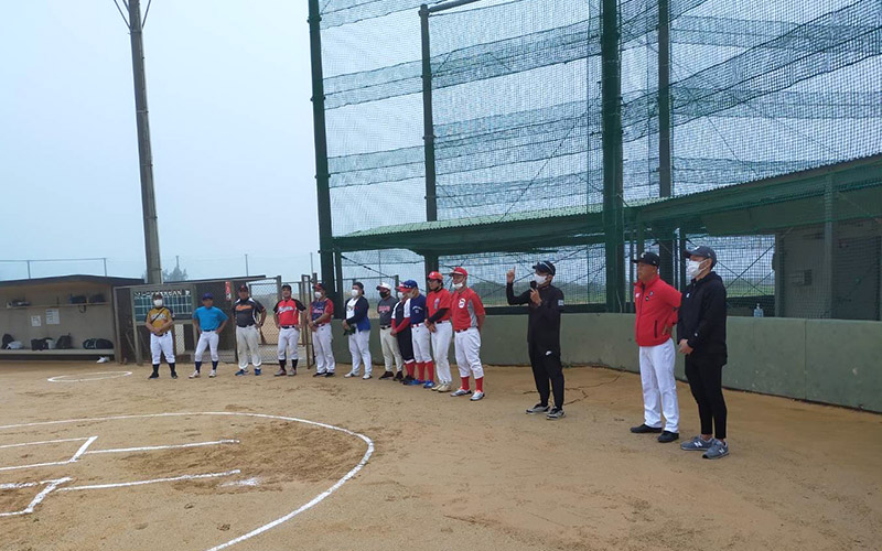 沖縄69会親睦野球大会、開会式の様子02